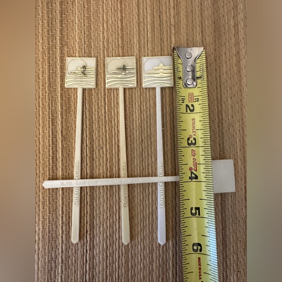 Cancun Sheraton, vintage swizzle stick drink cocktail stirrers set Of 4 - Picture 4 of 4
